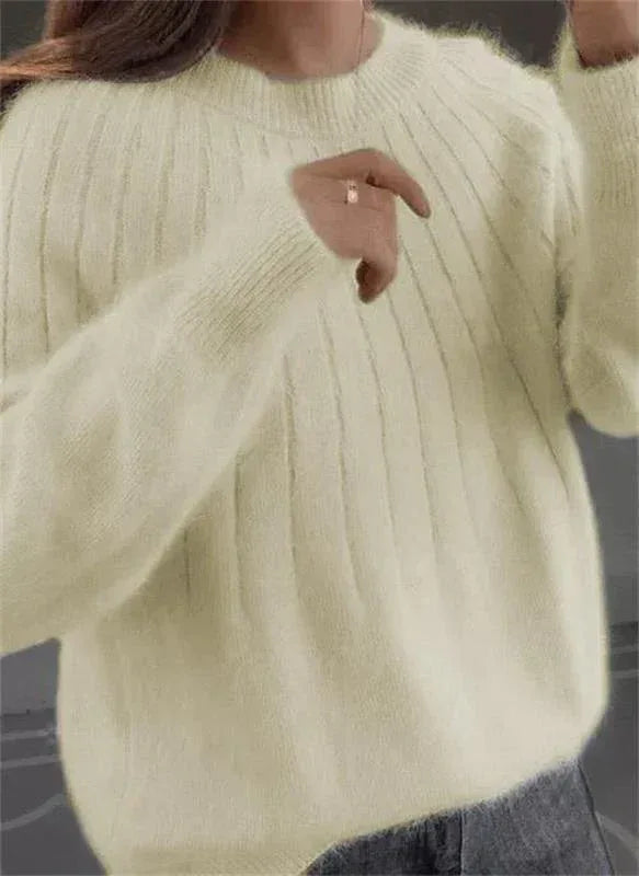 Women's Soft Cashmere Sweater | Warm & Elegant