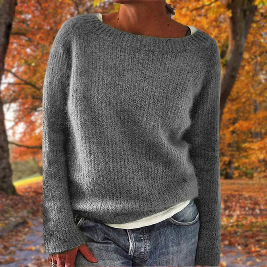 Alessia - Classic Wool Sweater