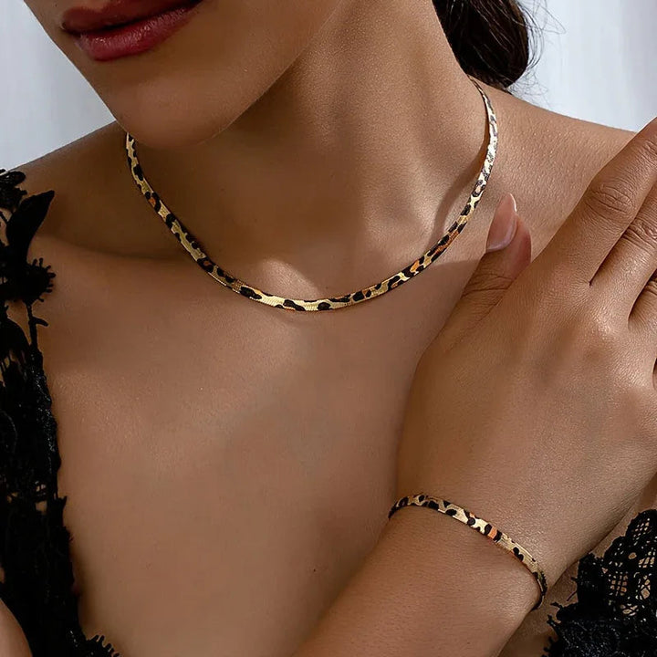 Vintage Snake Chain Necklace Set