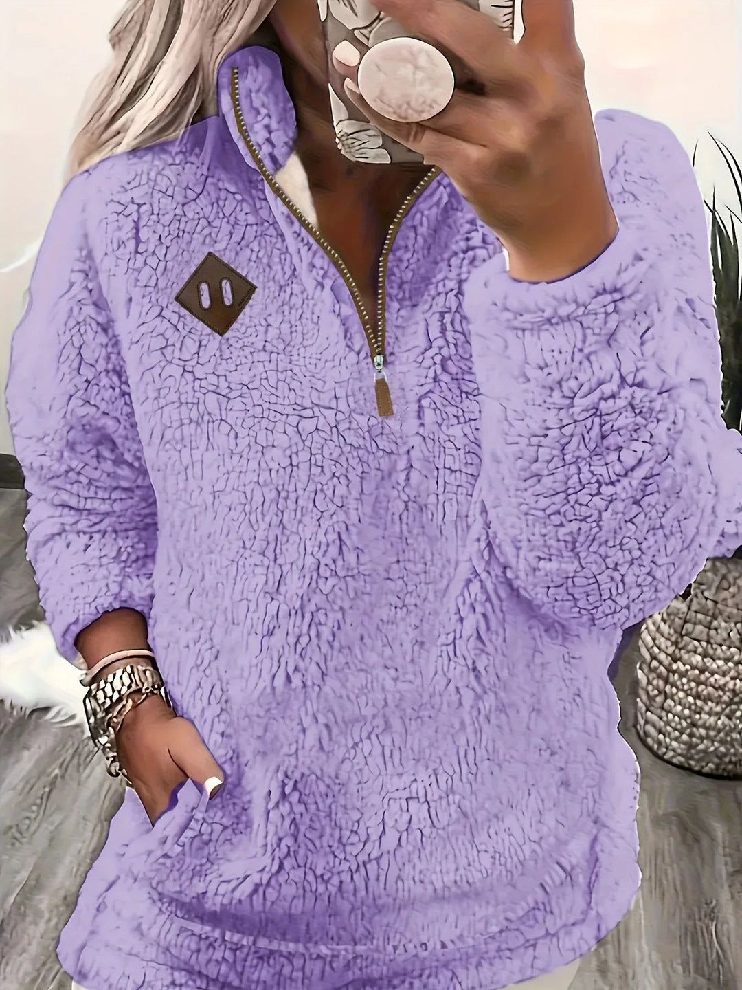 Ayla – Ultra-Soft High-Neck Fleece Pullover