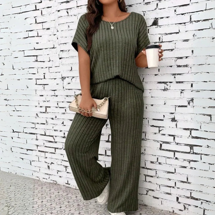 WAUNA™ - Casual Plus Size Short Sleeve Top and Pants Set