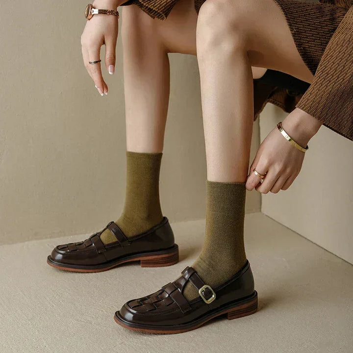 Isava | Vintage-Style Retro Flats