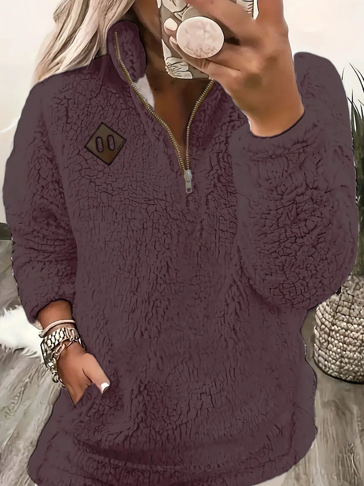 Ayla – Ultra-Soft High-Neck Fleece Pullover