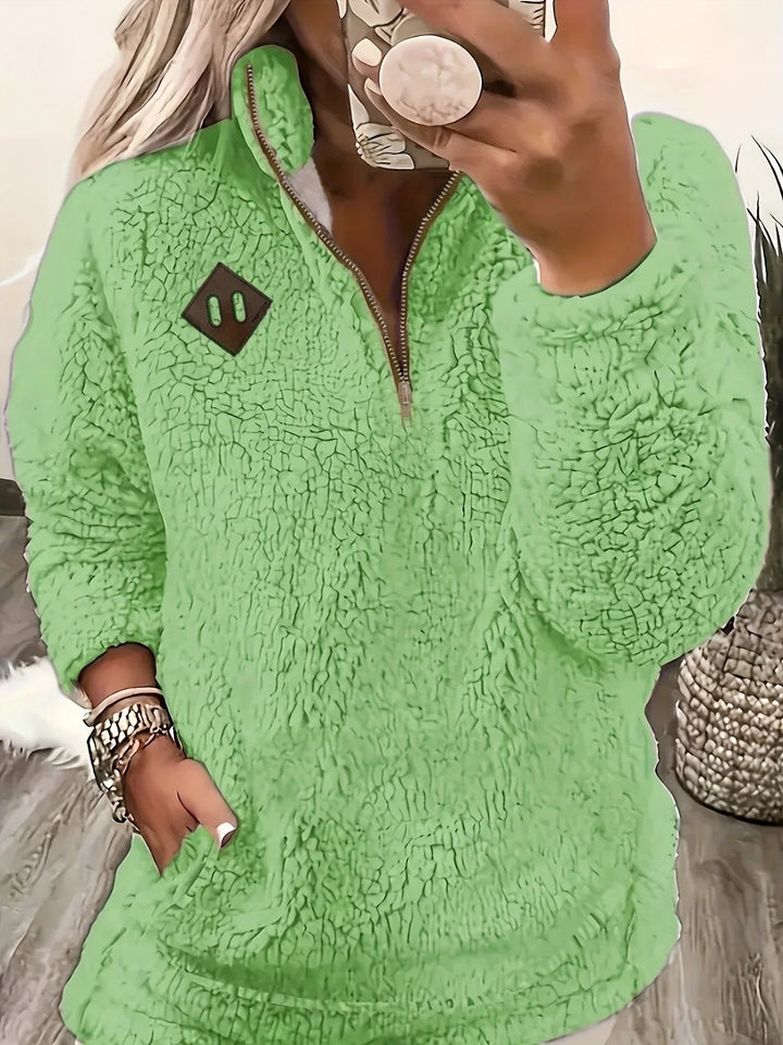 Ayla – Ultra-Soft High-Neck Fleece Pullover