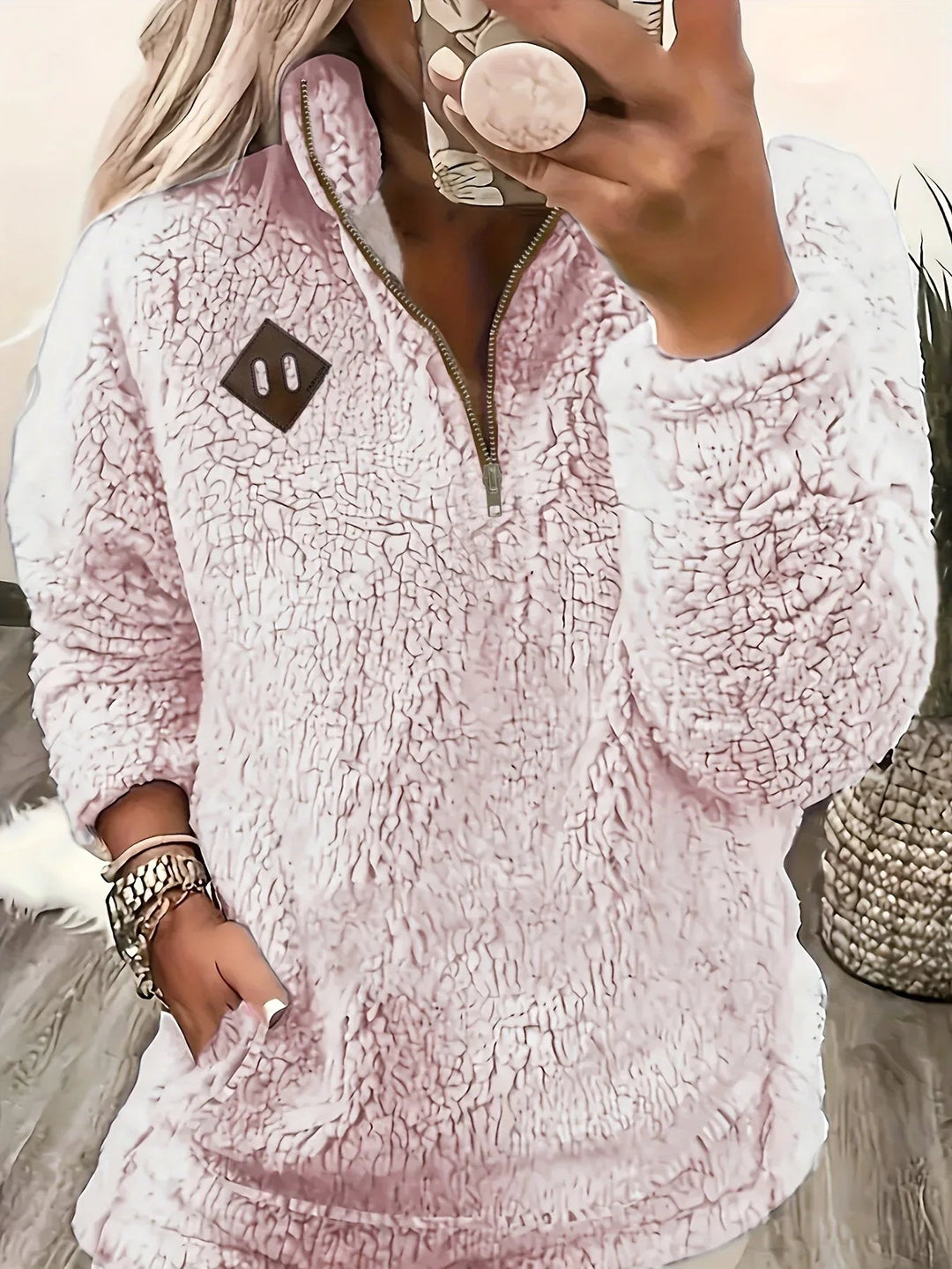 Ayla – Ultra-Soft High-Neck Fleece Pullover