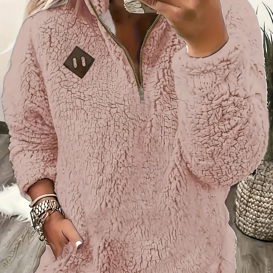 Ayla – Ultra-Soft High-Neck Fleece Pullover