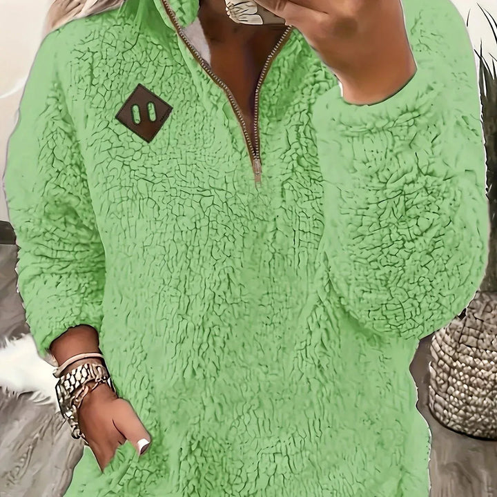 Ayla – Ultra-Soft High-Neck Fleece Pullover