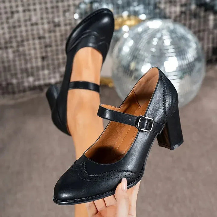 Dorka | High-Heeled Leather Shoes with Buckle